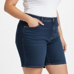 Seven7 Weekend High Rise Dark Wash Denim Shorts Plus Size 18